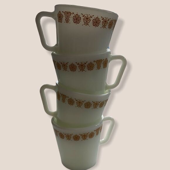 4 Vintage Gold Butterfly Pyrex Milk Cups - Picture 5 of 5